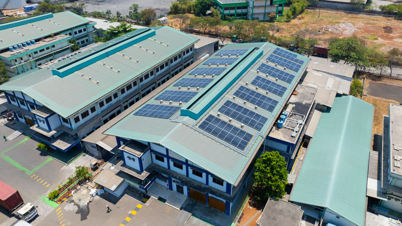 PLTS Atap Bukan Lagi Sekadar Proyek Hijau: Panduan Baru ESDM Dorong Industri Hitung Nilai Aset dan Untung Rugi Energi Surya